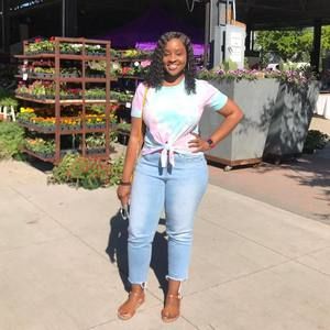 Meet your Posher, Beverly